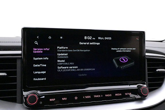 Vehicle Image 19