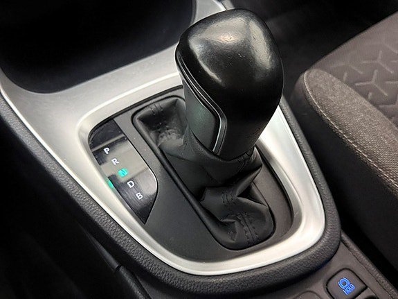 Vehicle Image 23