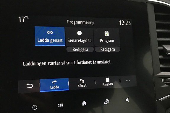 Vehicle Image 26