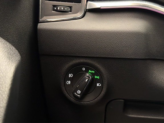 Vehicle Image 27