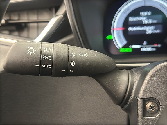 Vehicle Image 27