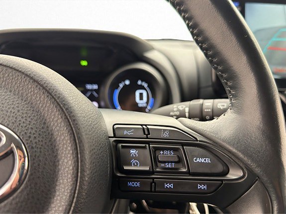 Vehicle Image 19
