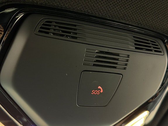 Vehicle Image 34