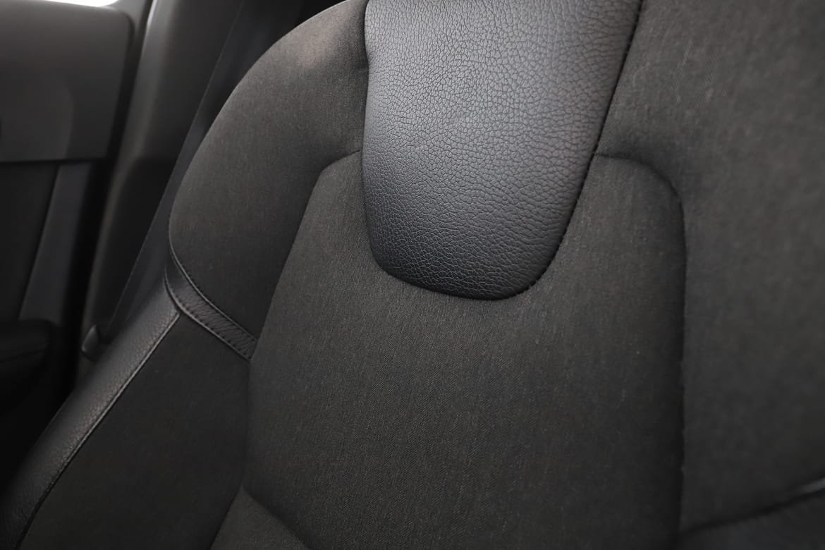Vehicle Image 35