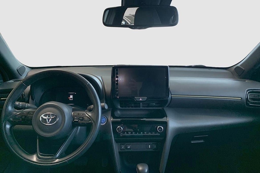 Vehicle Image 11
