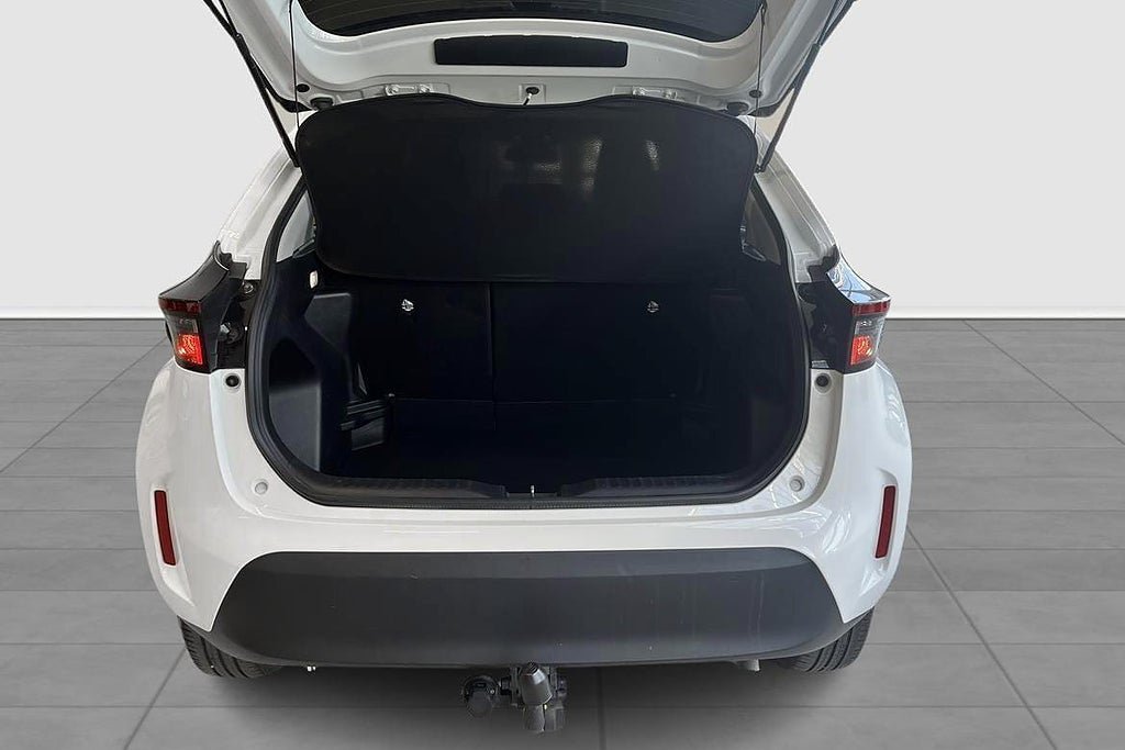 Vehicle Image 13