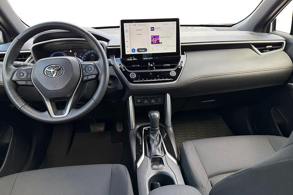 Vehicle Image 12