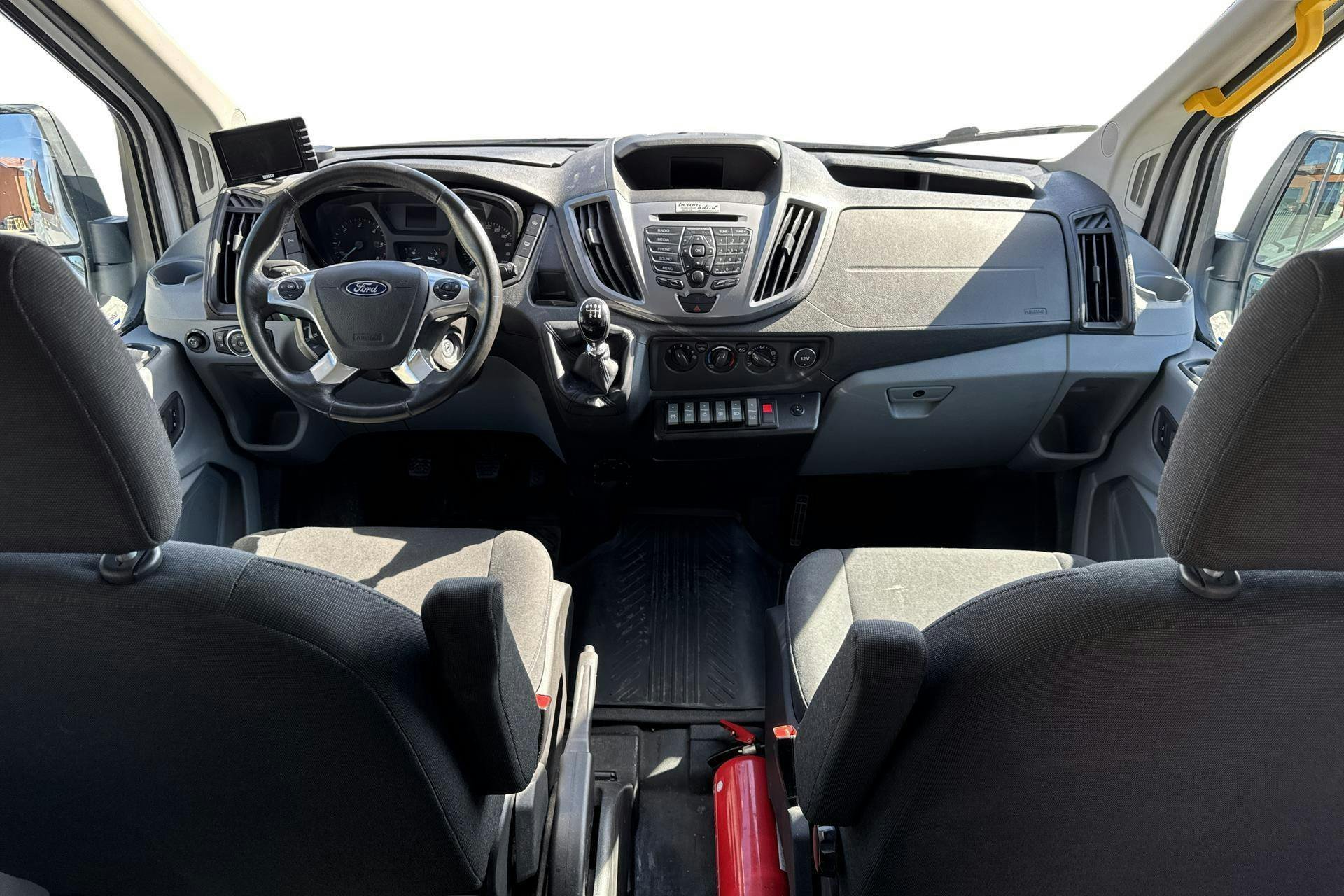 Vehicle Image 12