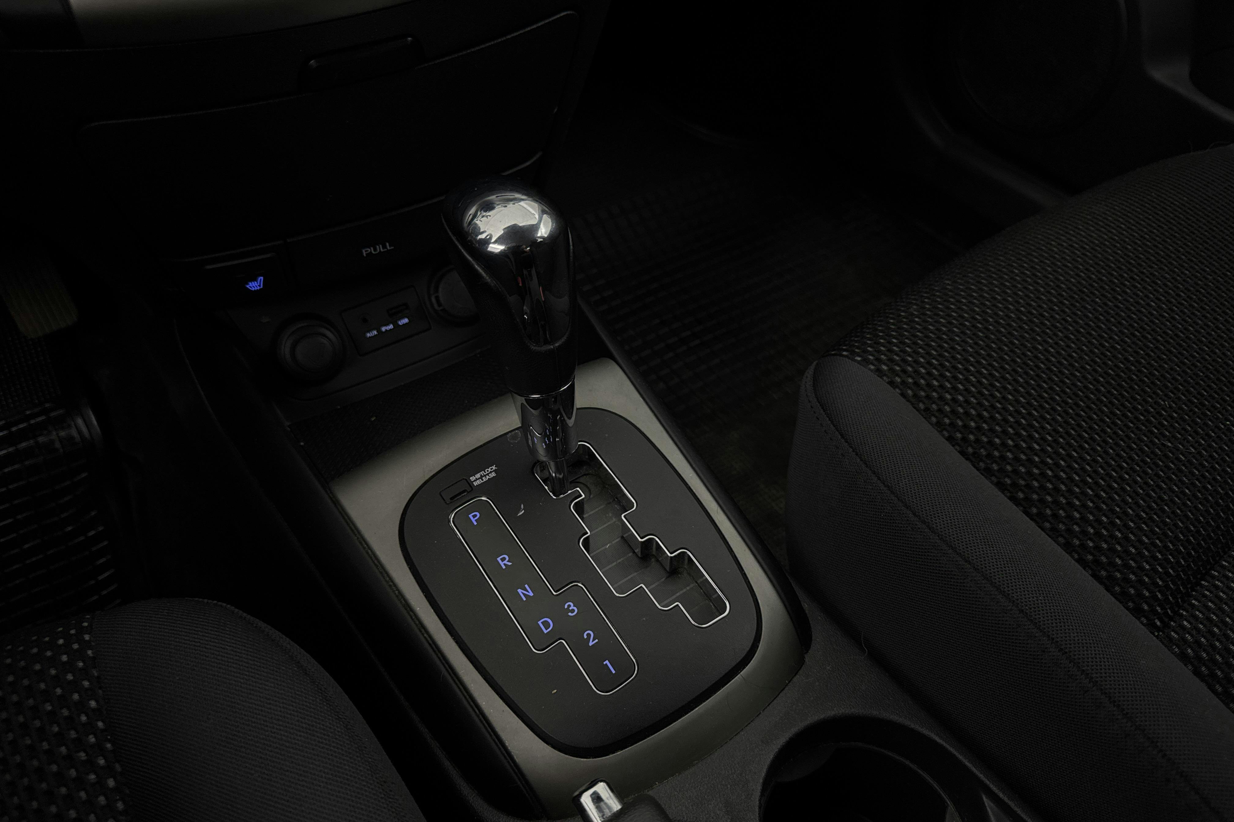 Vehicle Image 14