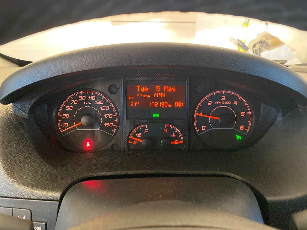 Vehicle Image 10