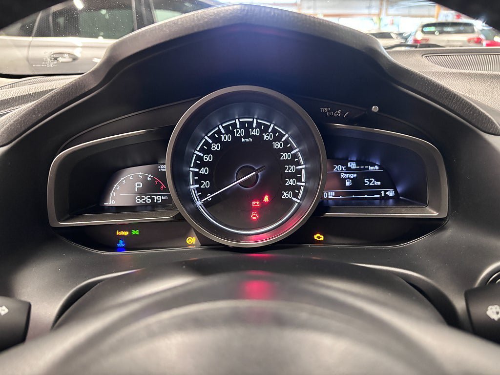 Vehicle Image 10