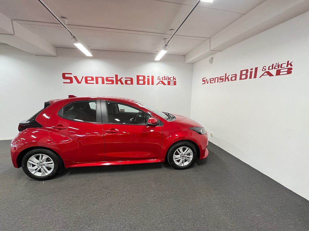 Vehicle Image 5