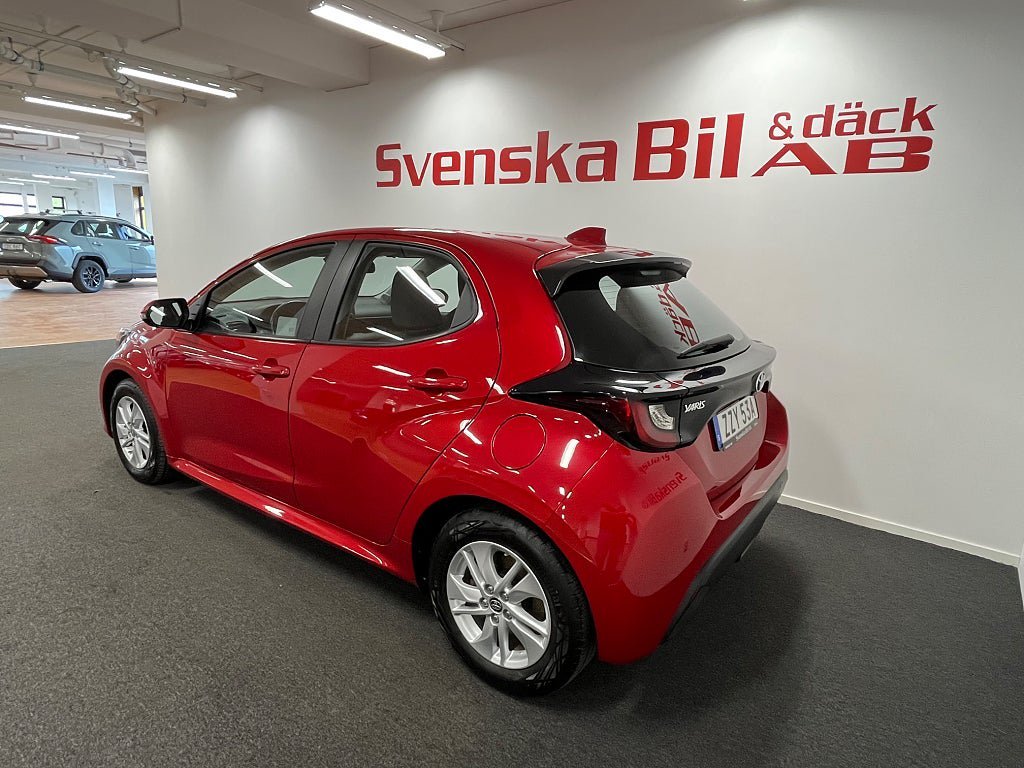 Vehicle Image 8