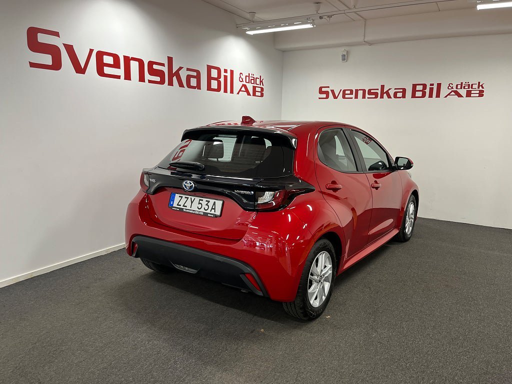 Vehicle Image 9