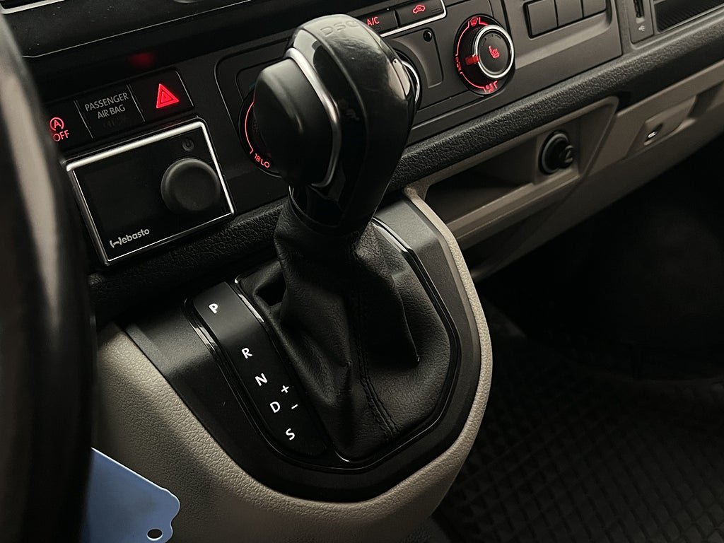 Vehicle Image 27