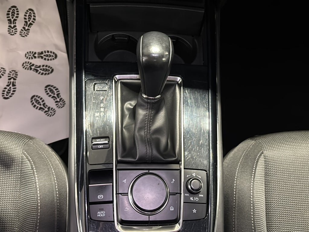 Vehicle Image 19