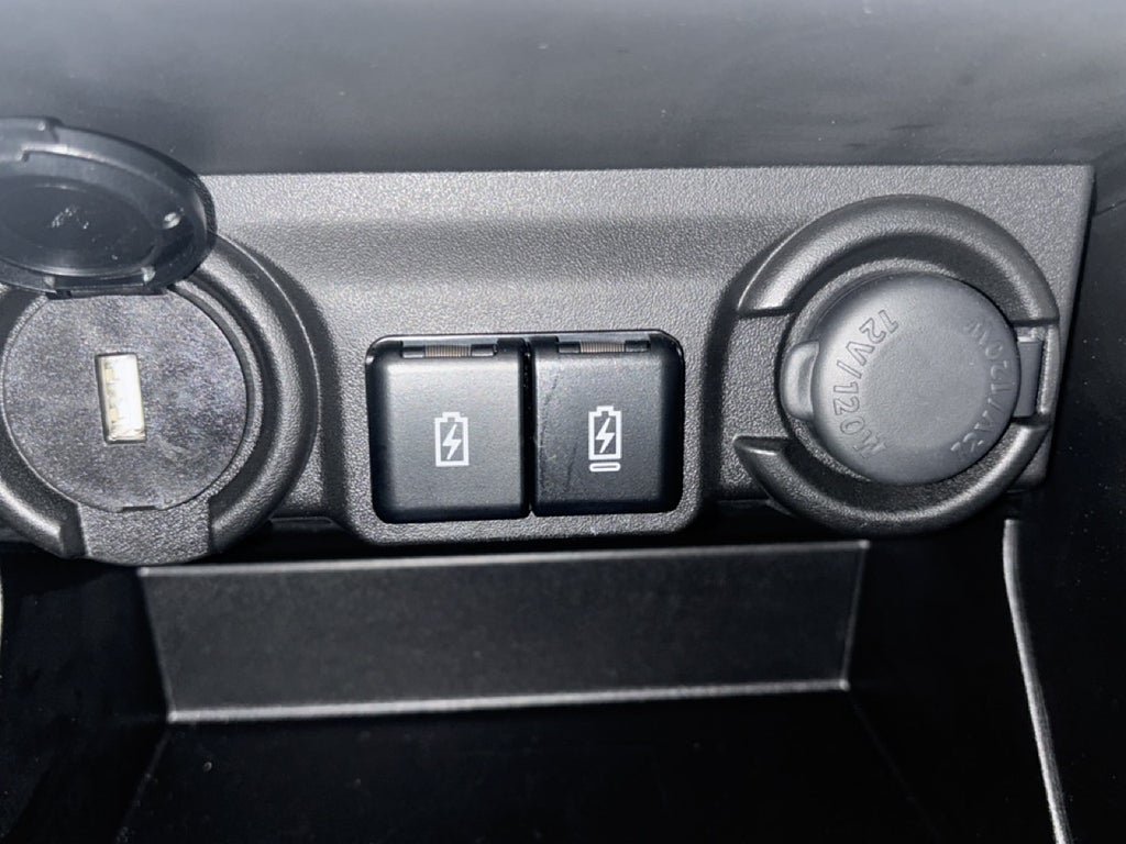 Vehicle Image 21