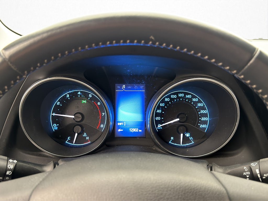 Vehicle Image 14