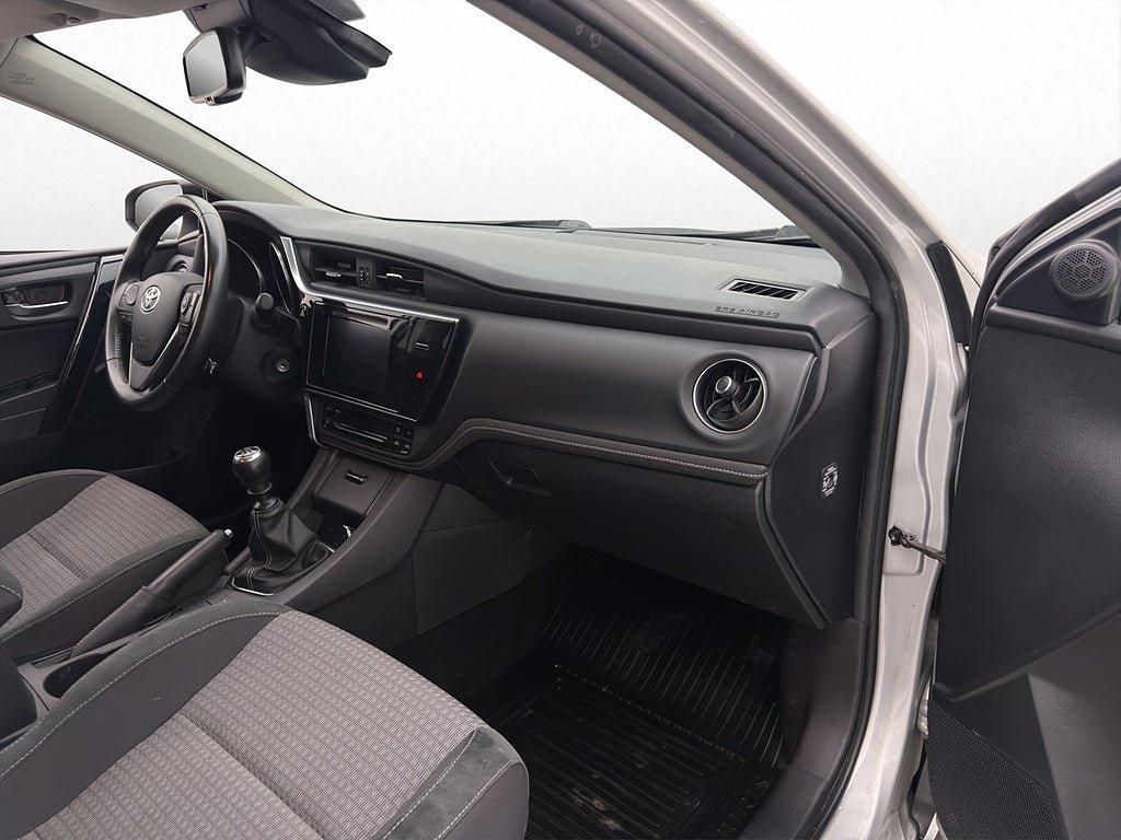 Vehicle Image 22