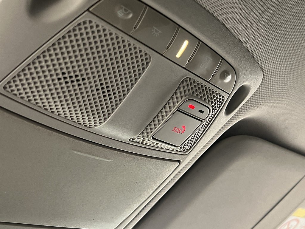 Vehicle Image 35