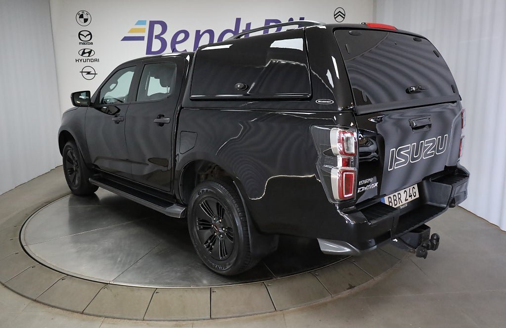 Vehicle Image 9