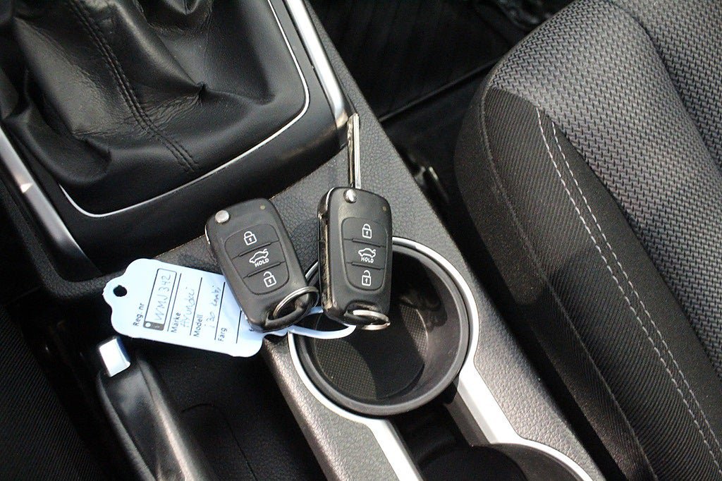 Vehicle Image 12