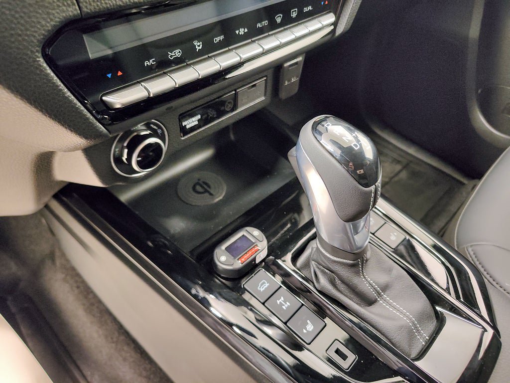 Vehicle Image 9