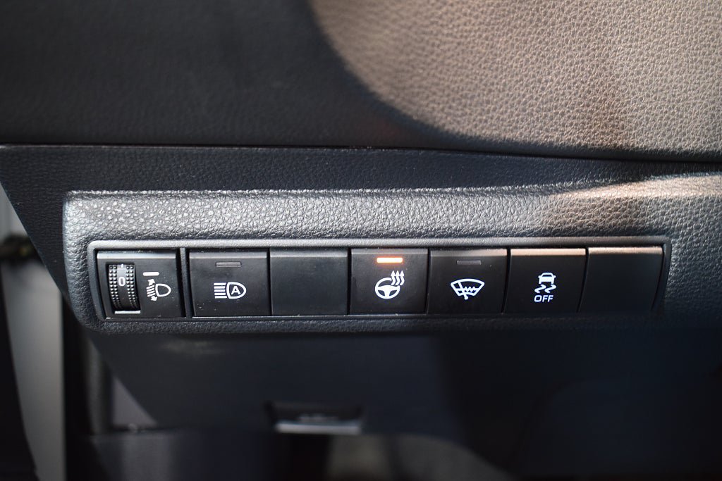 Vehicle Image 19