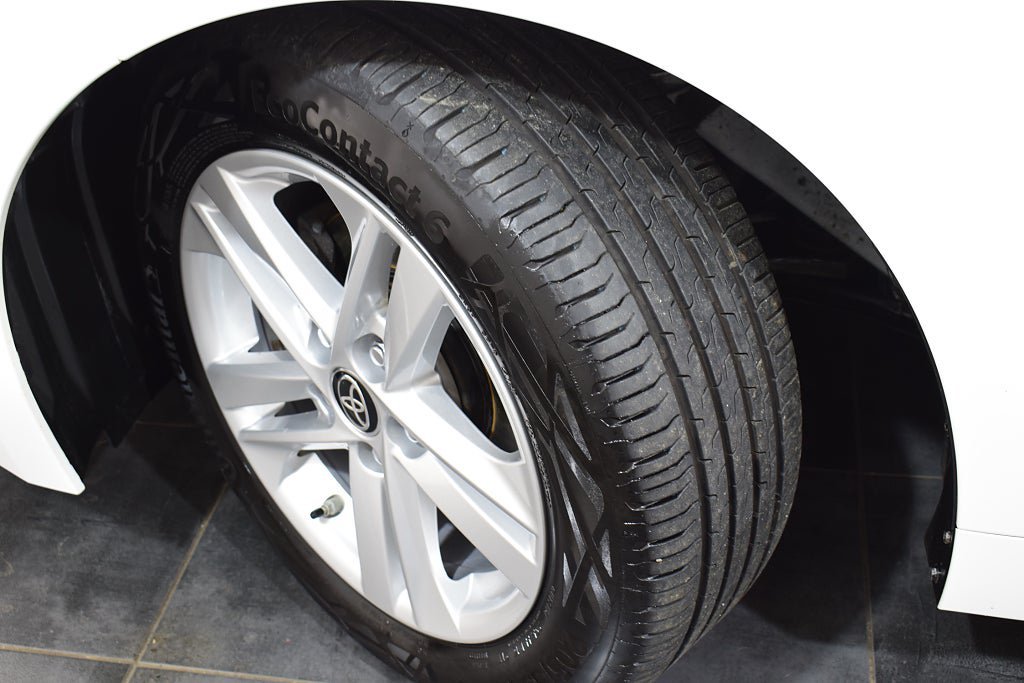 Vehicle Image 20