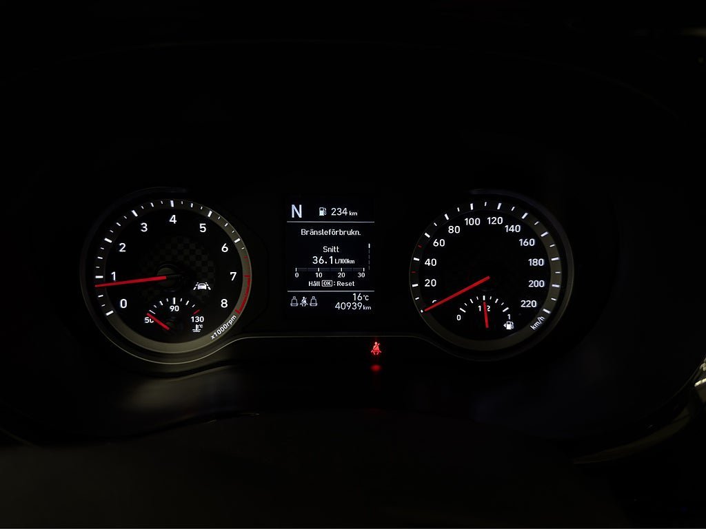 Vehicle Image 18