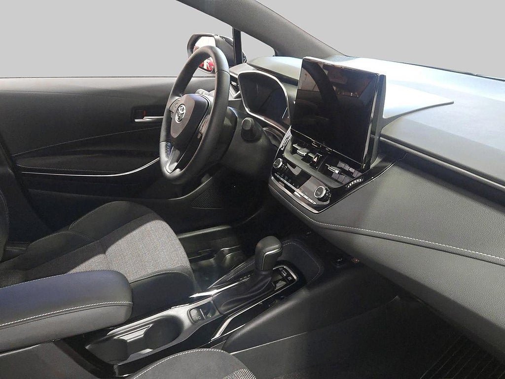 Vehicle Image 10