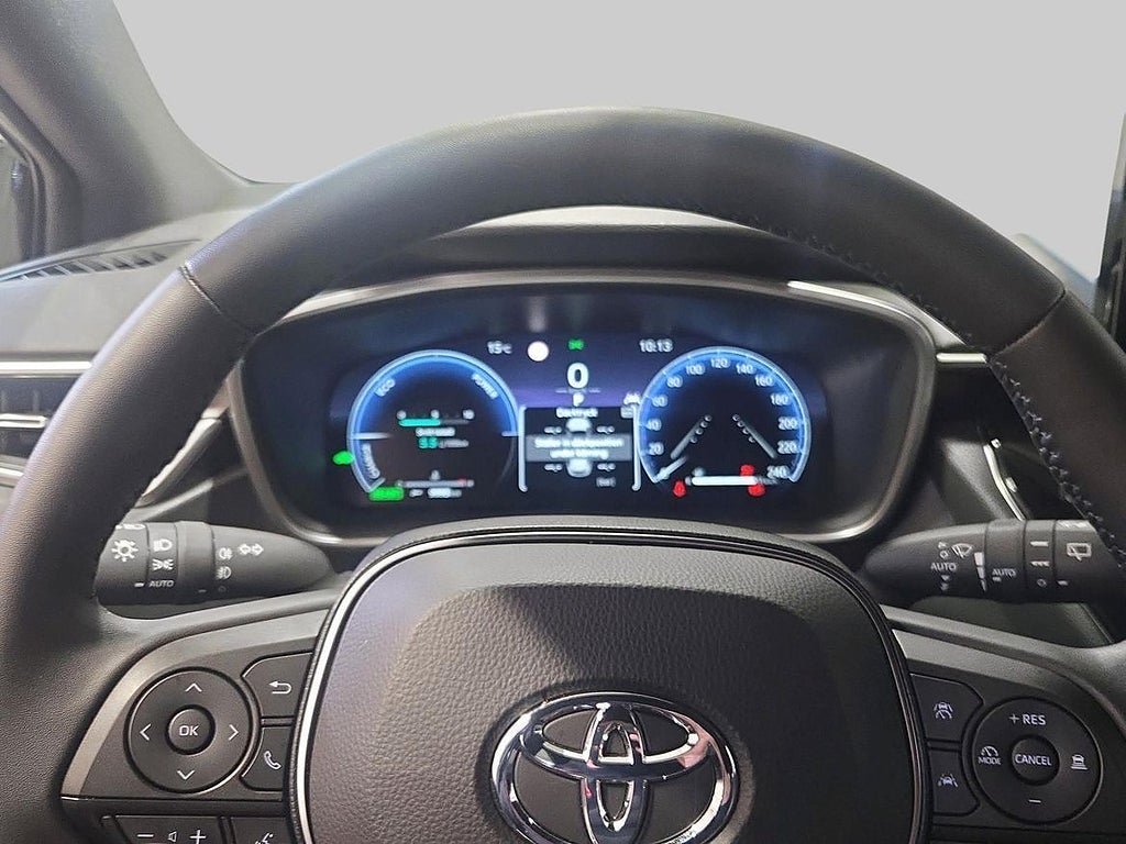 Vehicle Image 15