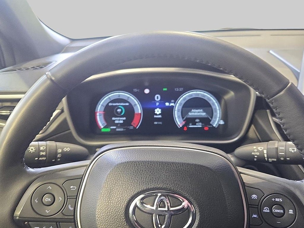 Vehicle Image 14