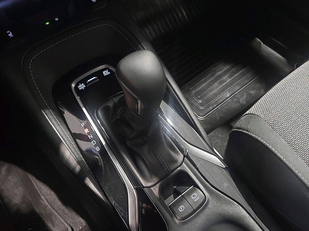 Vehicle Image 18