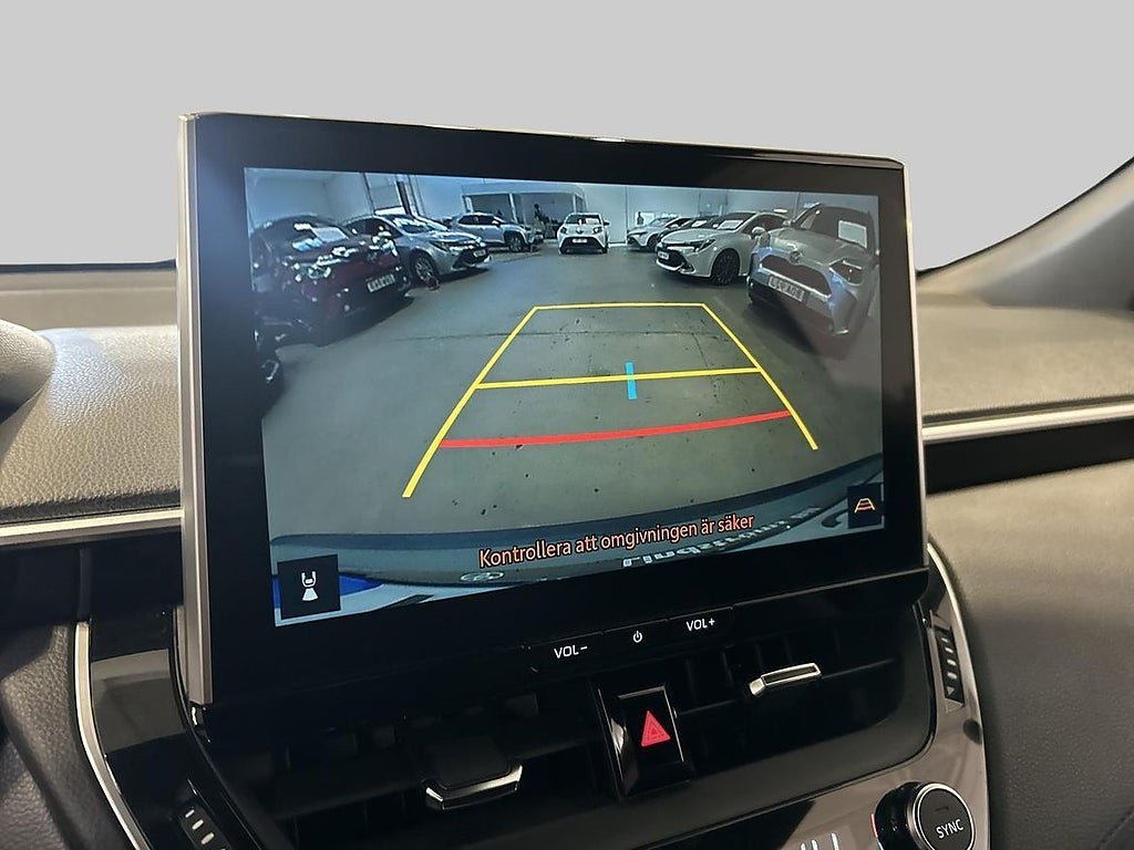 Vehicle Image 9
