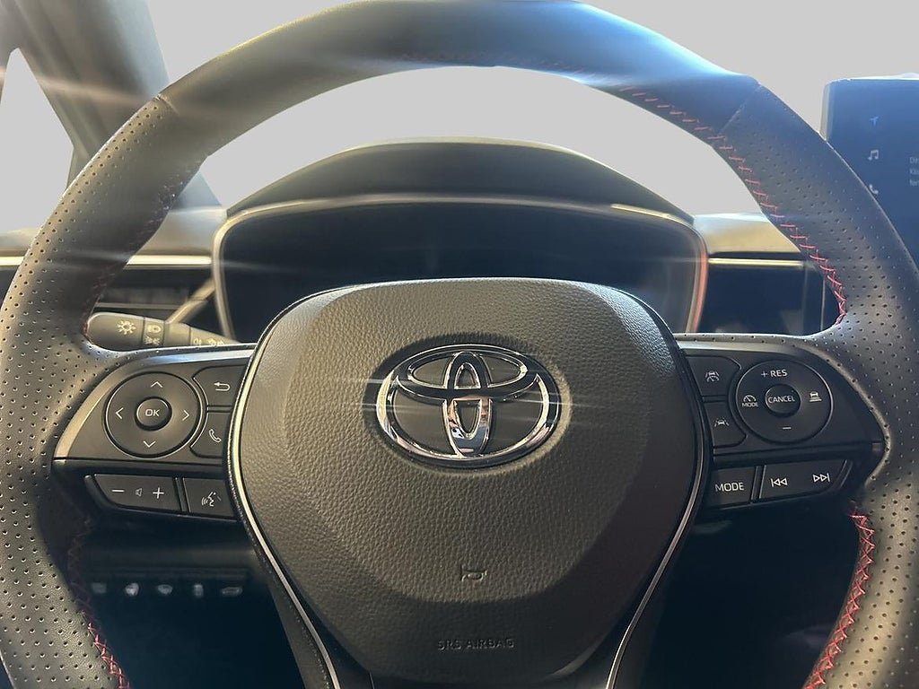 Vehicle Image 19