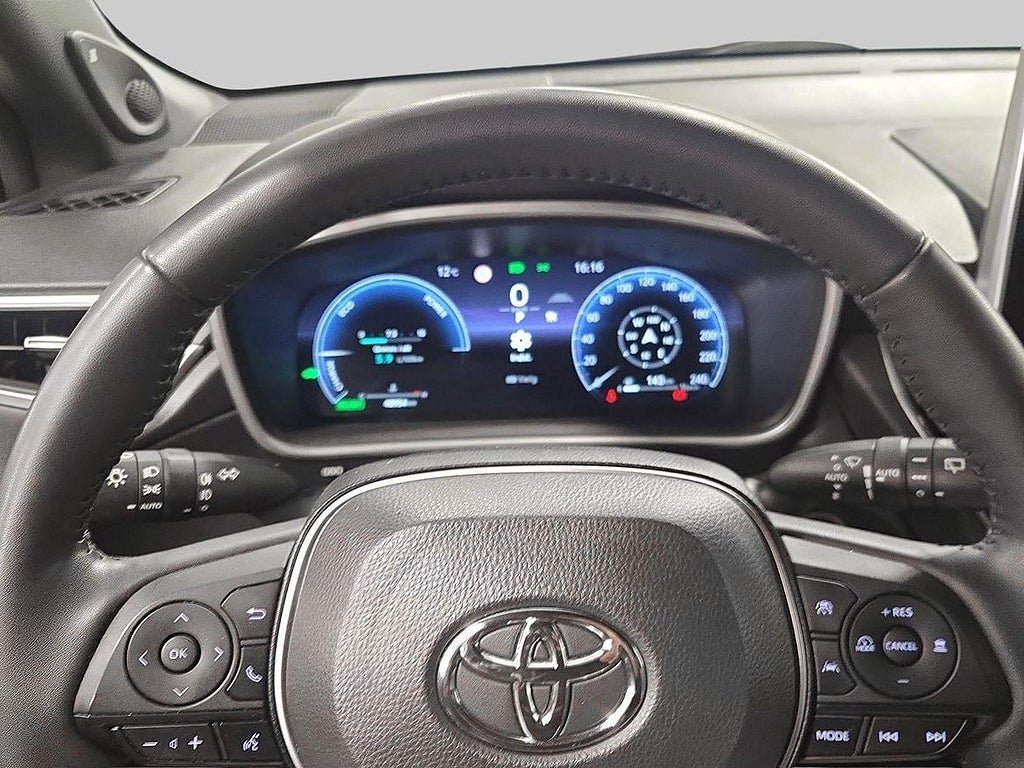 Vehicle Image 14
