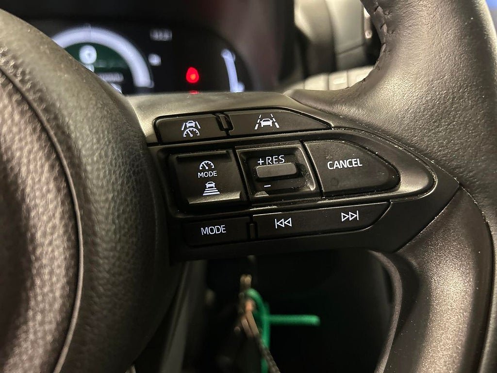 Vehicle Image 20