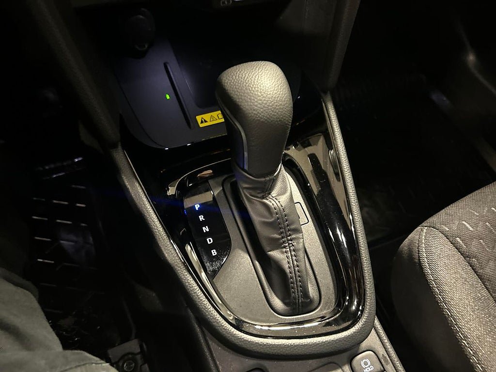 Vehicle Image 18