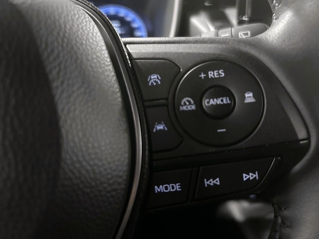 Vehicle Image 19