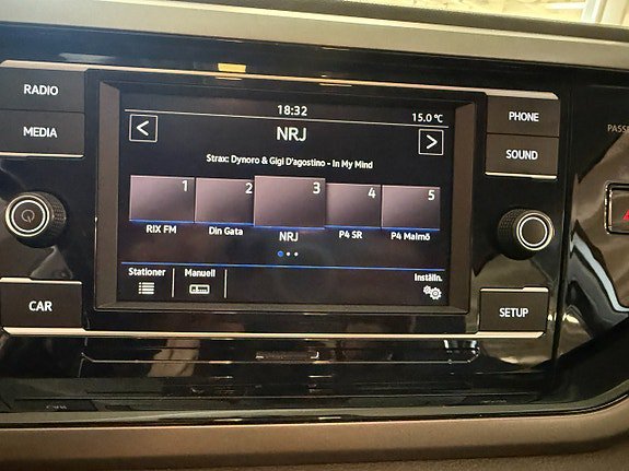 Vehicle Image 19