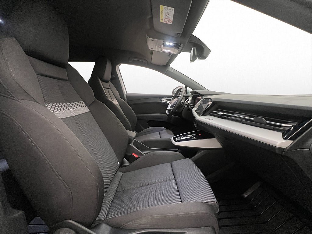Vehicle Image 24