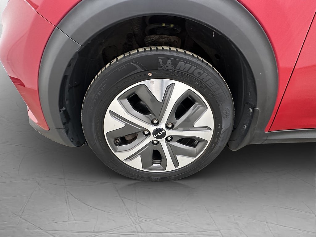 Vehicle Image 30