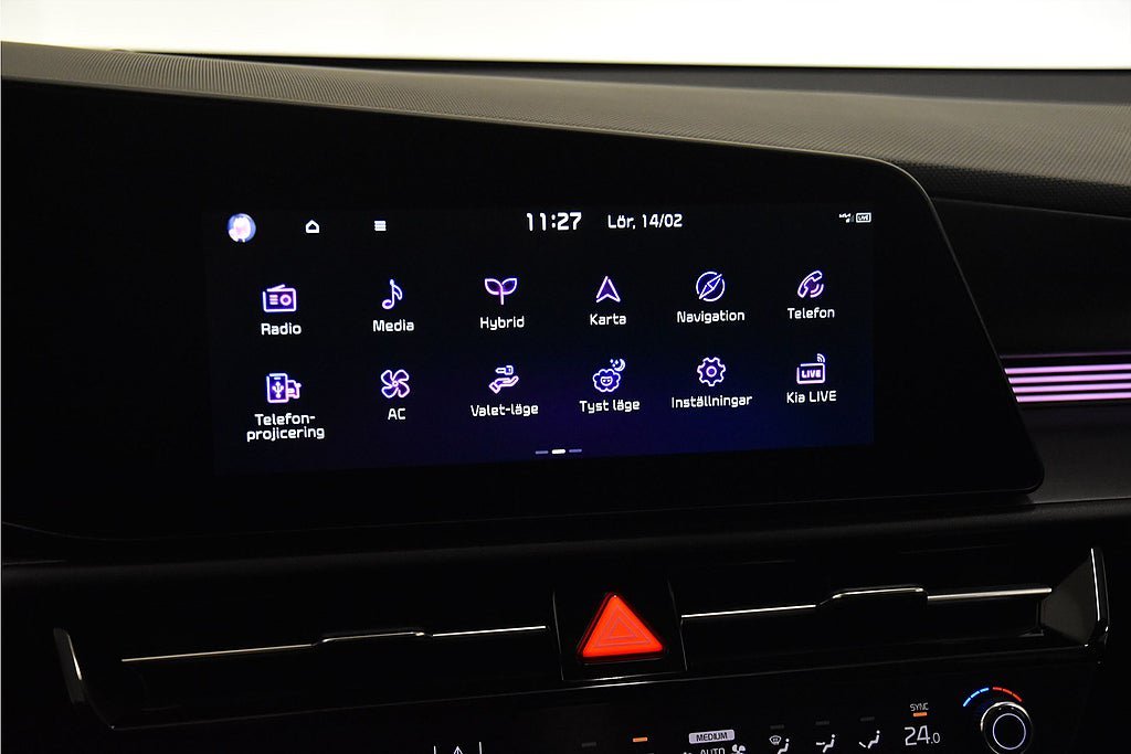 Vehicle Image 22