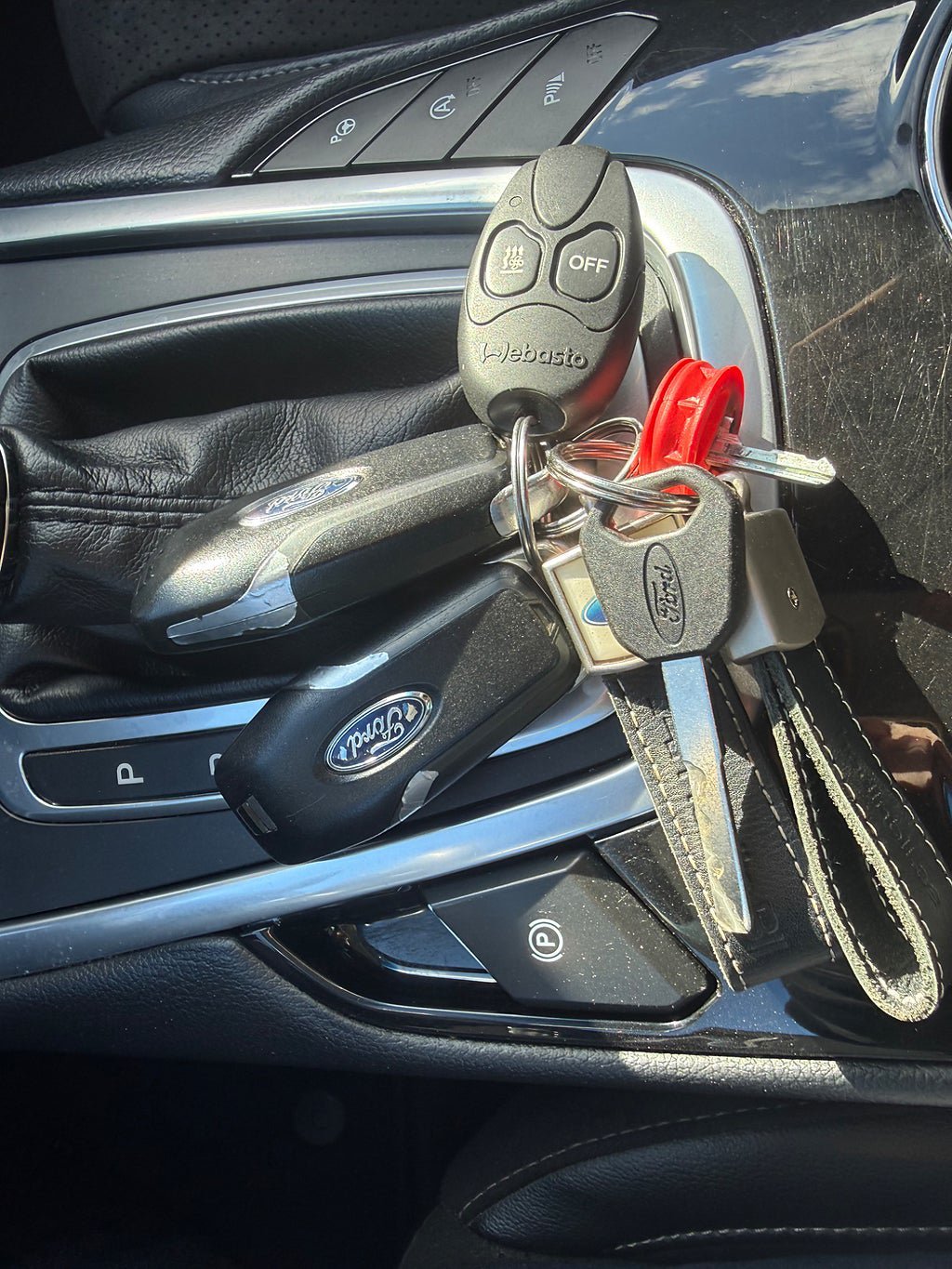 Vehicle Image 15