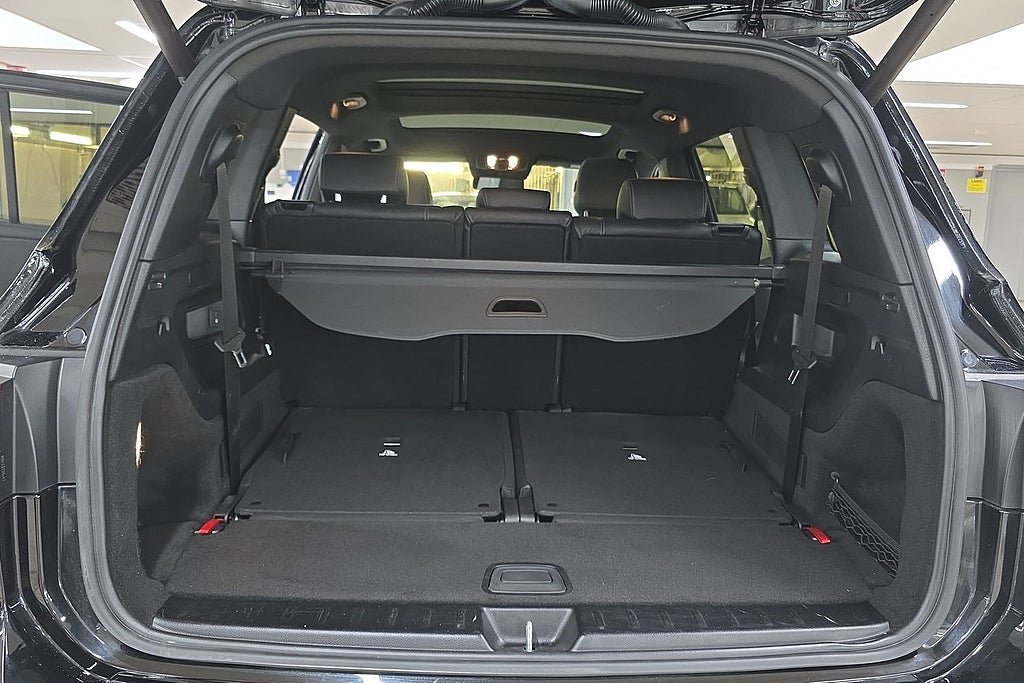 Vehicle Image 17