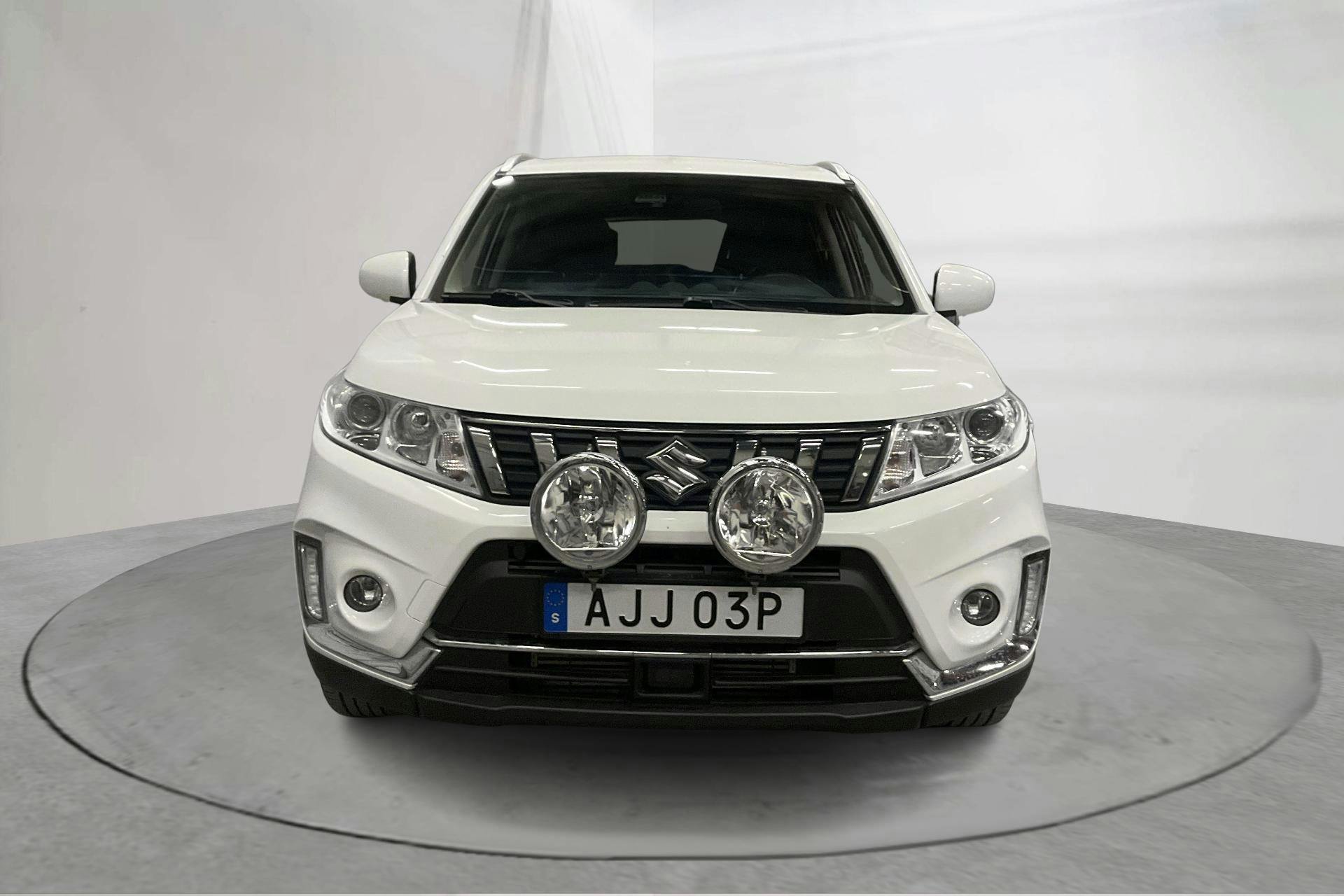 Vehicle Image 4