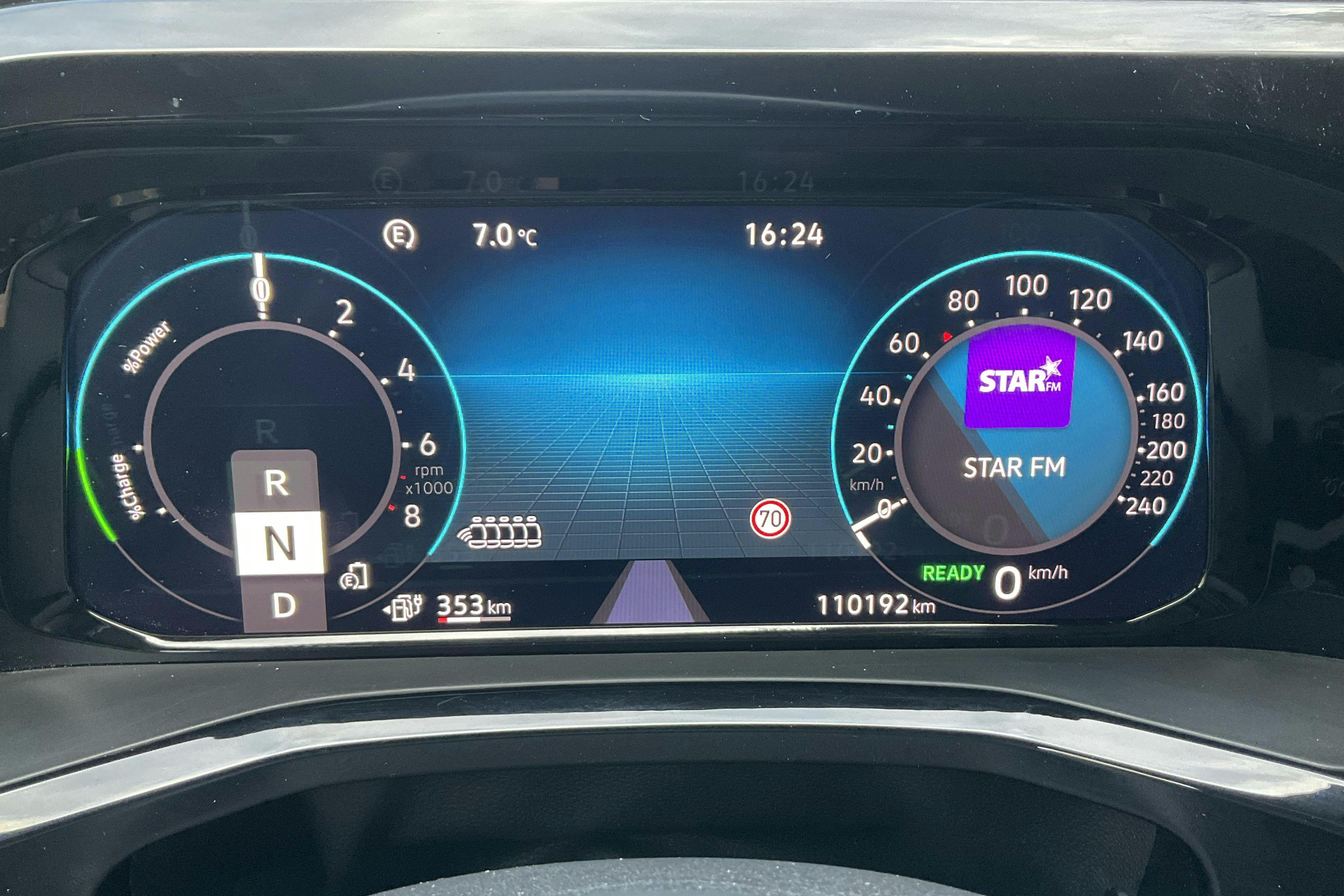 Vehicle Image 14