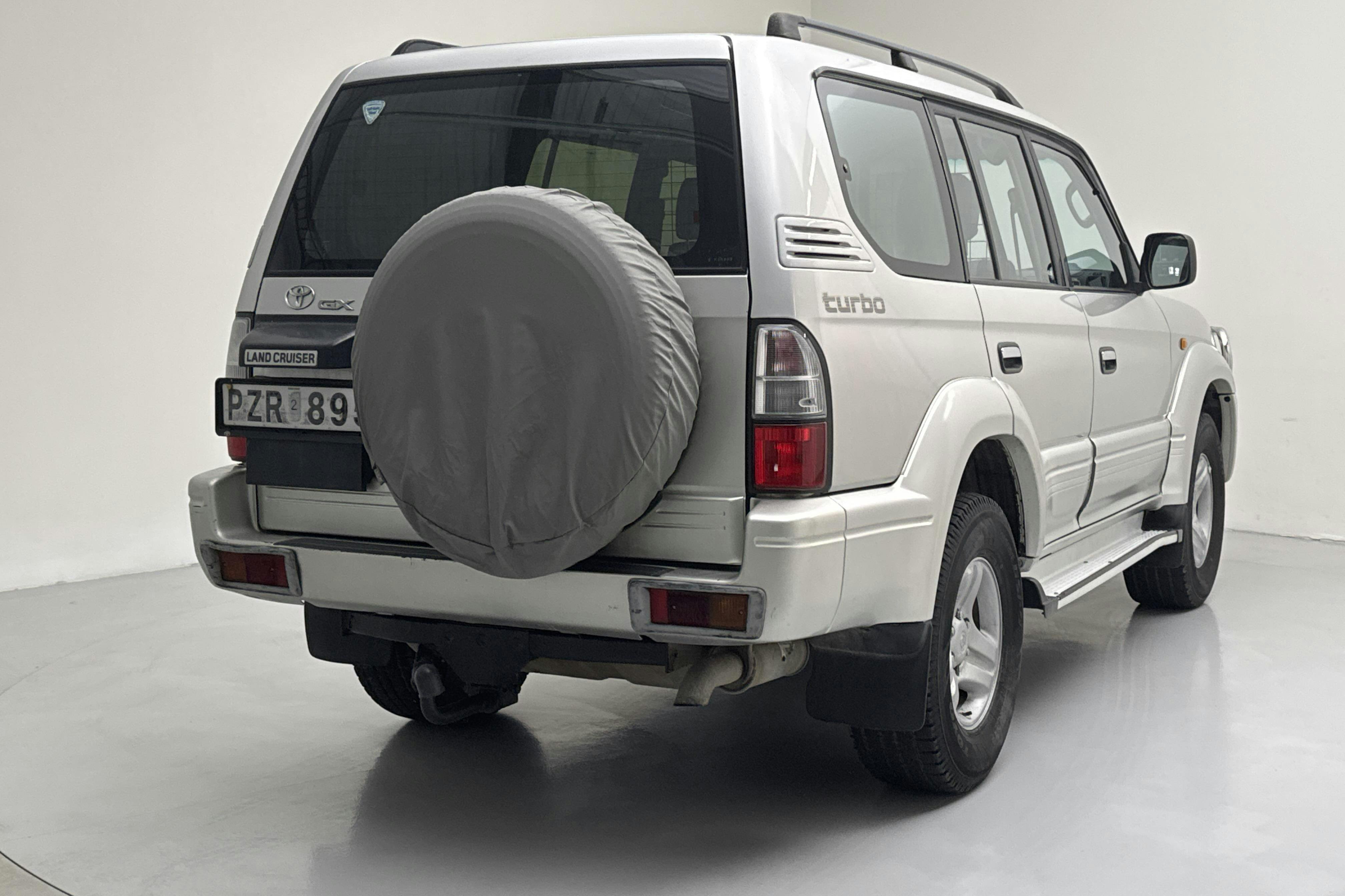 Vehicle Image 3