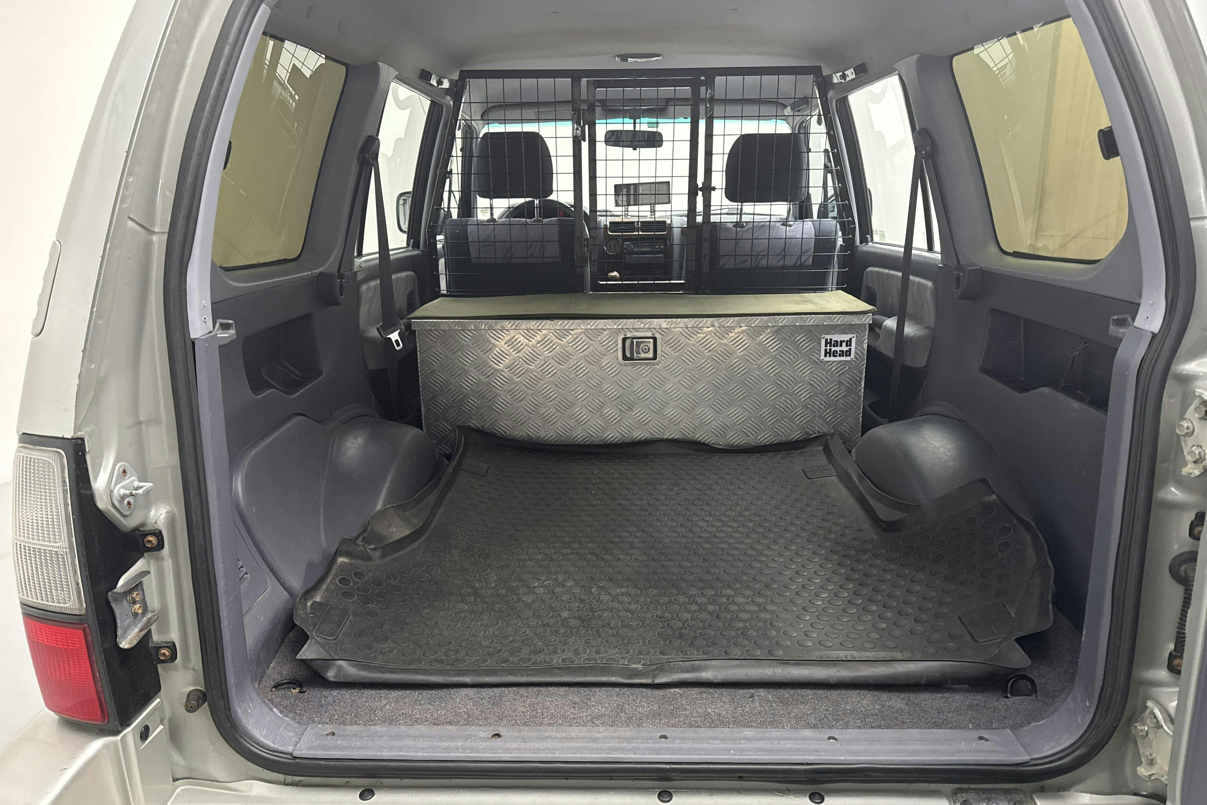 Vehicle Image 8
